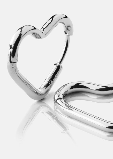 Kolczyk Heart's Embrace - Posrebrzany