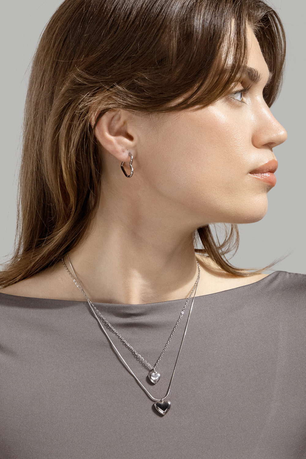 Kolczyk Heart's Embrace - Silver Plated