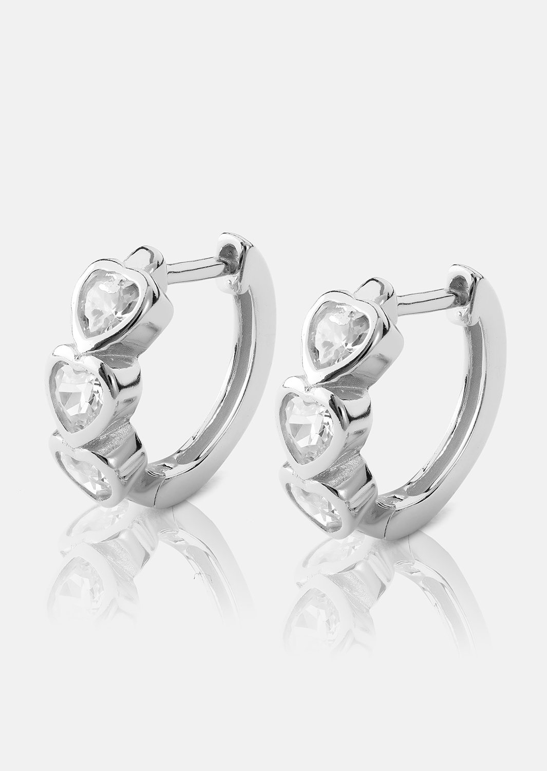 Kolczyk Heart Hoops - Posrebrzany