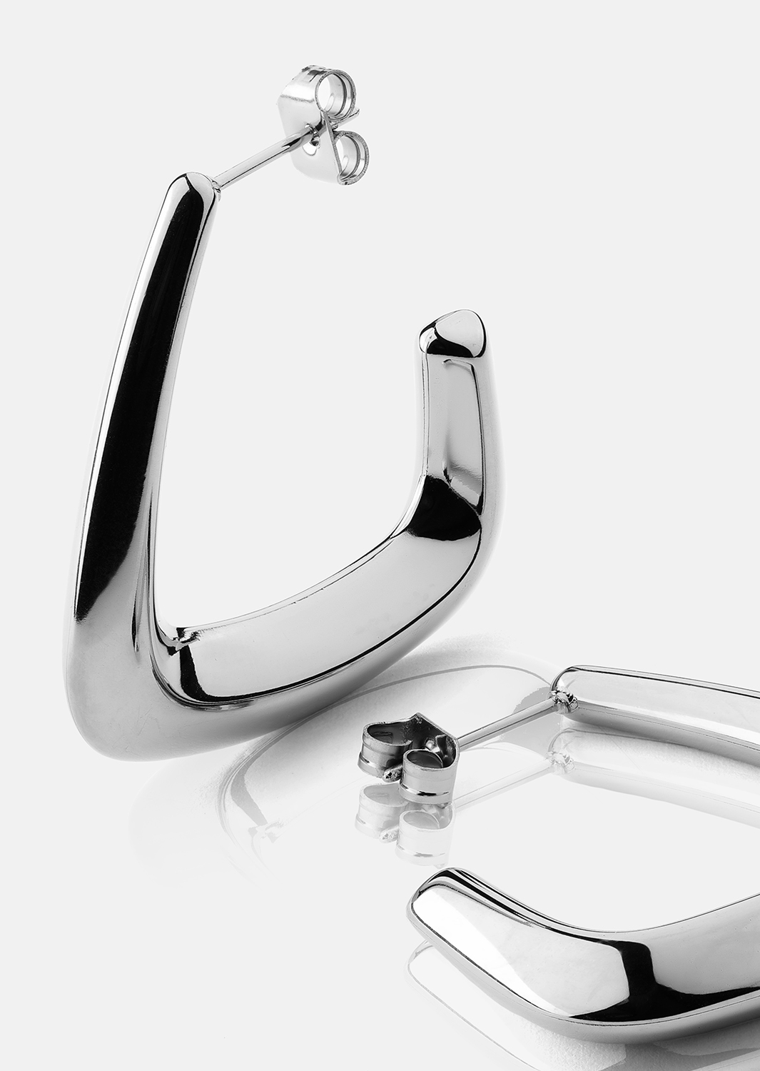 Kolczyki Bold Curve – Posrebrzane